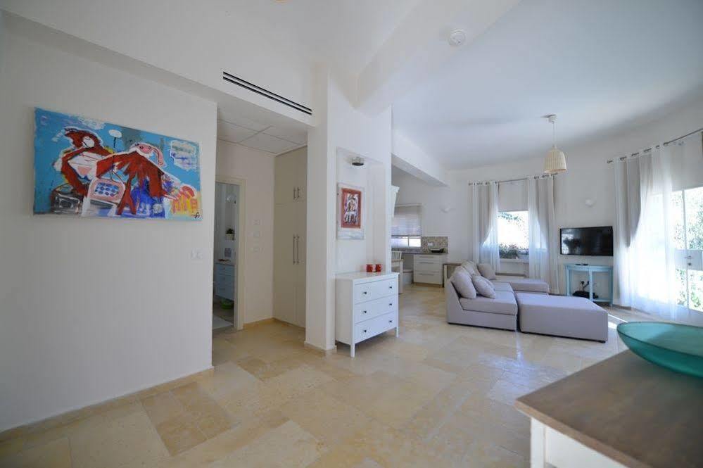 Pina Barosh Bnb Rosh Pinna Εξωτερικό φωτογραφία